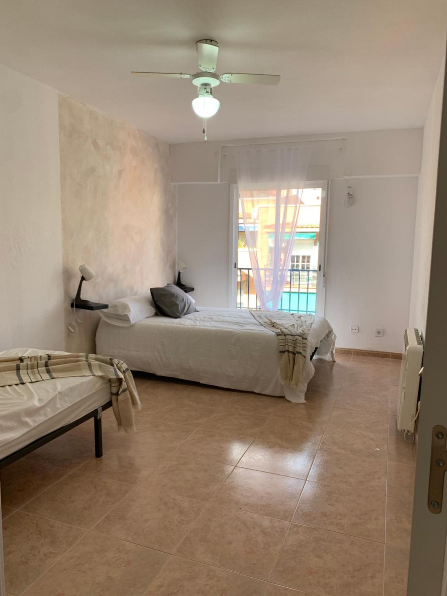 Mejorana Habitaciones Мадрид Экстерьер фото